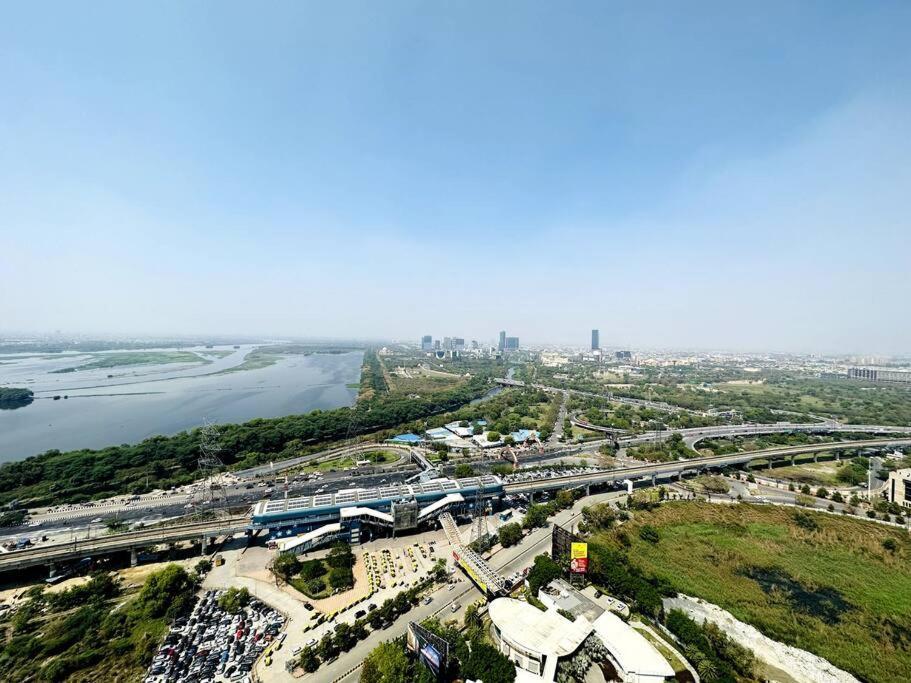 Cloud Stay@41St Floor Noida Exterior foto